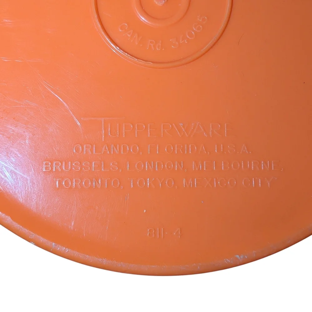 Tupperware Canister Container Orange Vintage 811-4 with Lid Retro VTG - Picture 6 of 10